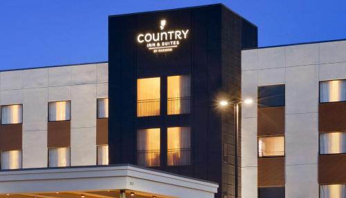 Oklahoma City Hotels With Balcony